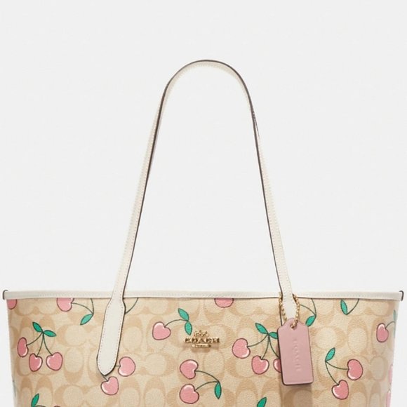 COACH City Tote In Signature Canvas With Heart Cherry Print - Picture 4 of 7